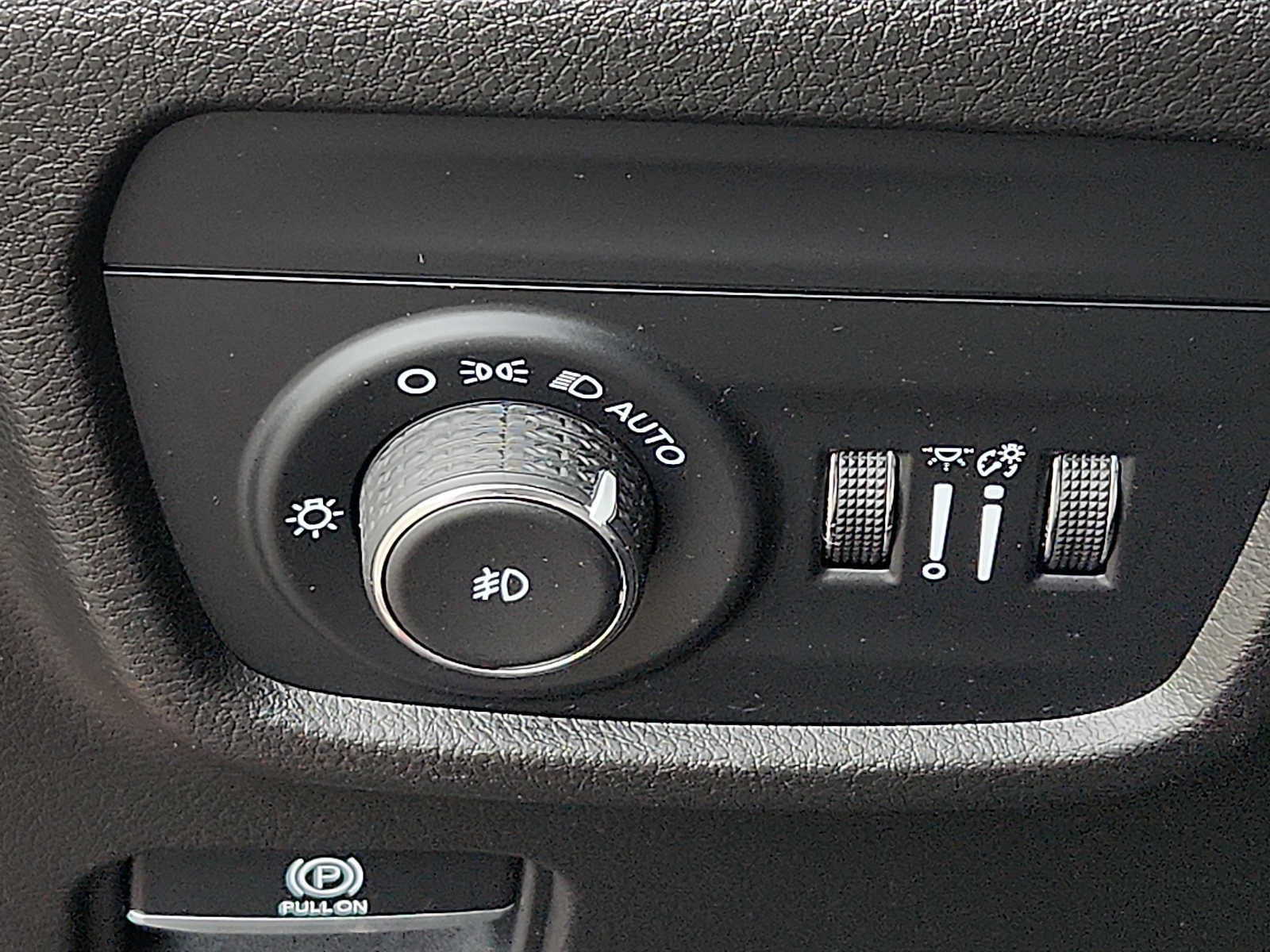 Certified 2021 Jeep Grand Cherokee L Limited w/ Luxury Tech Group II AWD/4WD image 25