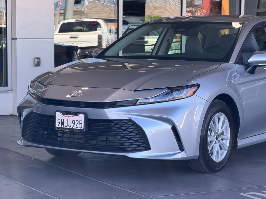 Certified 2026 Toyota Camry LE w/ Convenience Package image 3