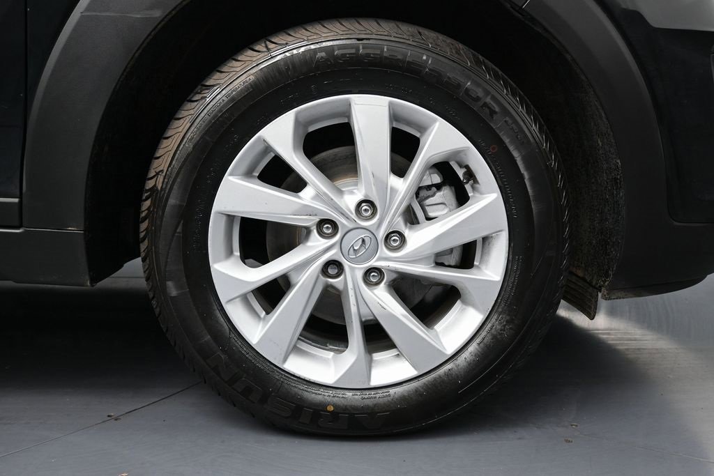 Used 2019 Hyundai Tucson Value w/ Cargo Package image 14