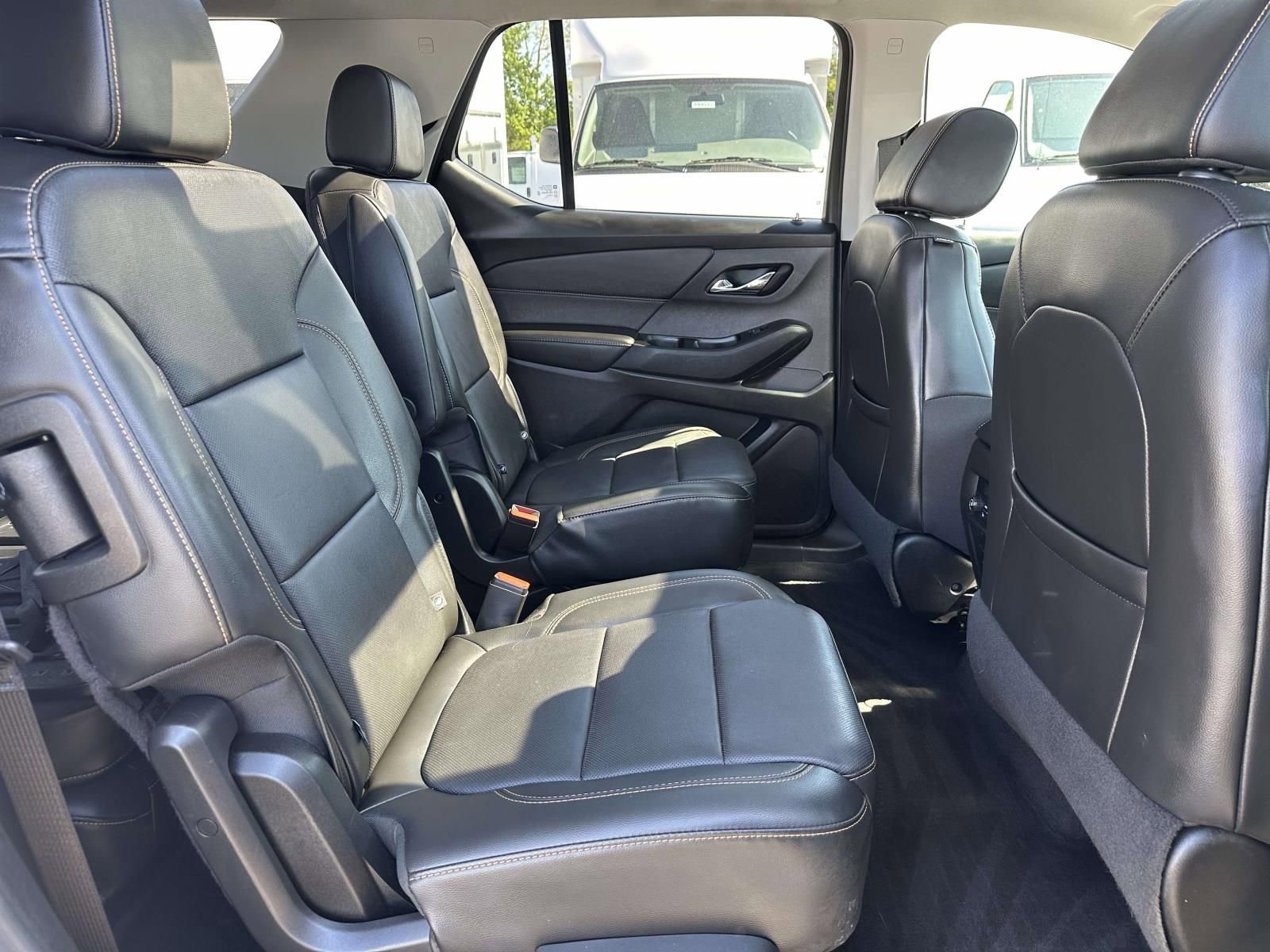 Used 2020 Chevrolet Traverse Premier w/ Redline Edition AWD/4WD image 25