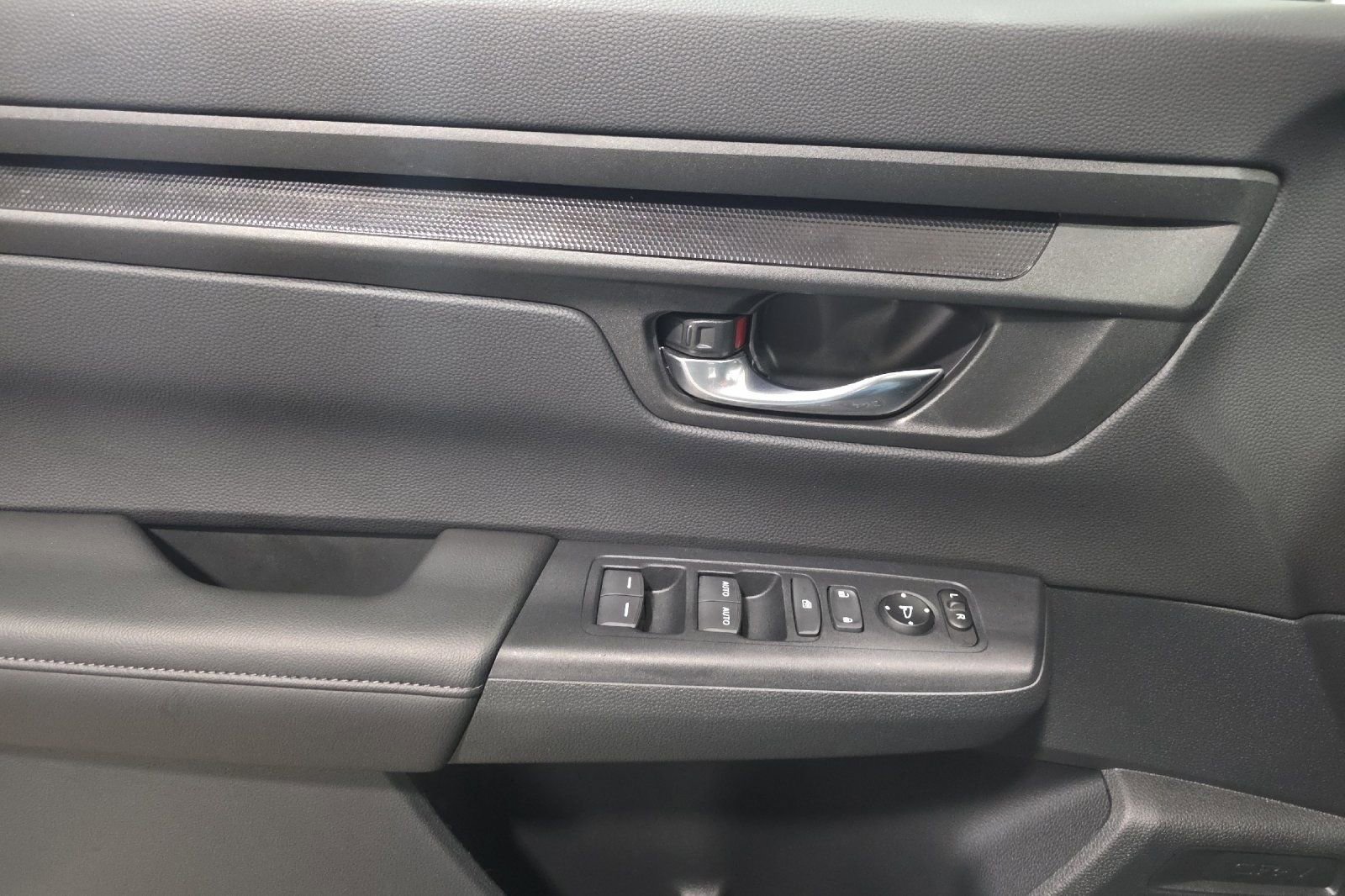 Used 2026 Honda CR-V EX image 11