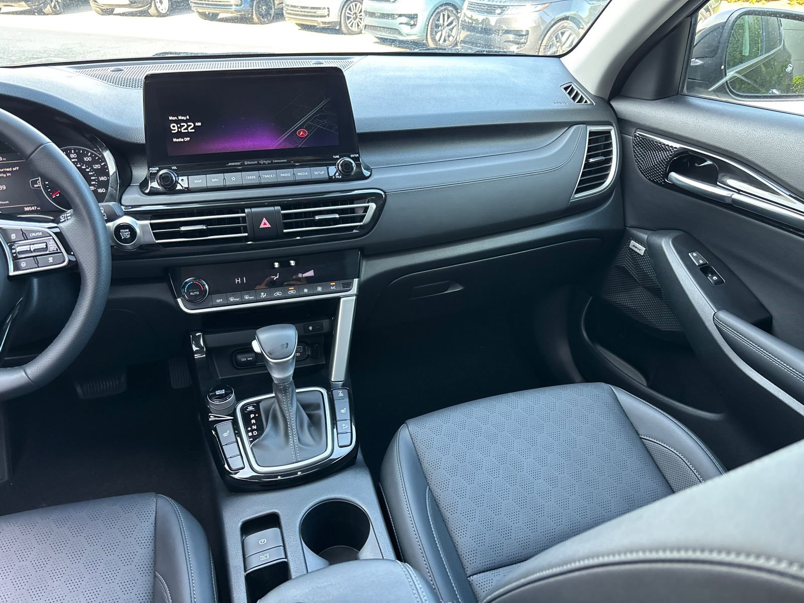 Used 2023 Kia Seltos SX w/ SX Sunroof Package AWD/4WD image 33
