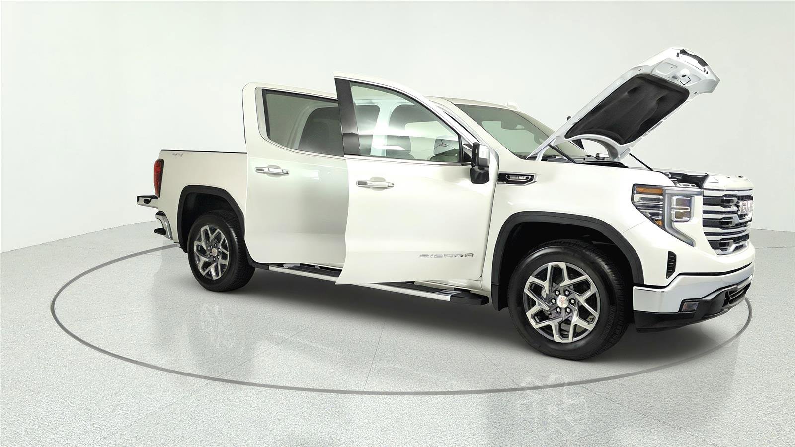 Used 2022 GMC Sierra 1500 SLT w/ SLT Convenience Package AWD/4WD image 5