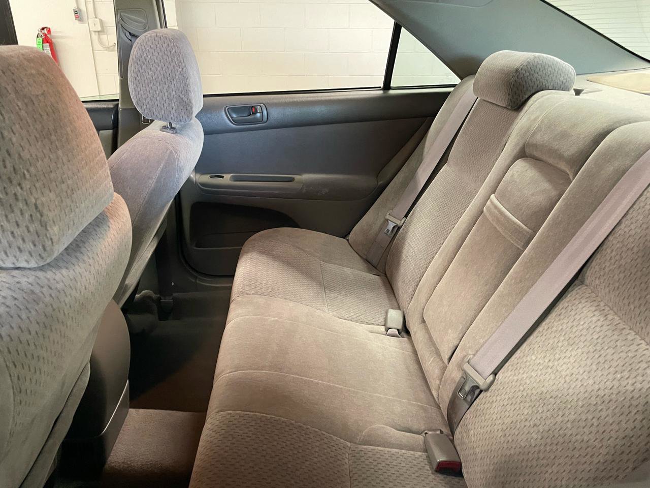 Used 2003 Toyota Camry LE FWD image 17