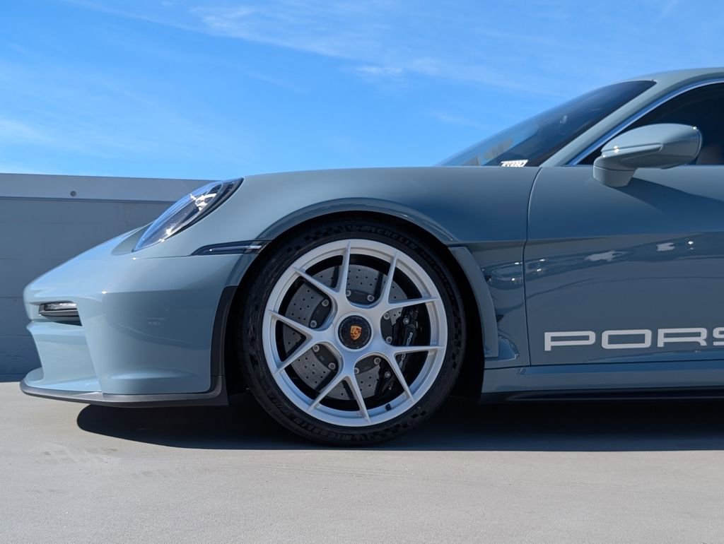 Certified 2024 Porsche 911 GT3 RS image 8