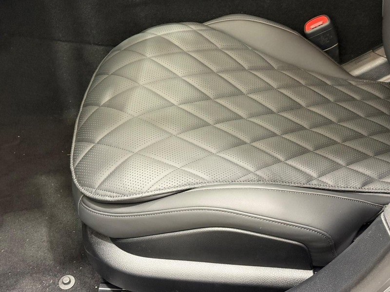 New 2026 Mercedes-Benz S 580 4MATIC Sedan image 16