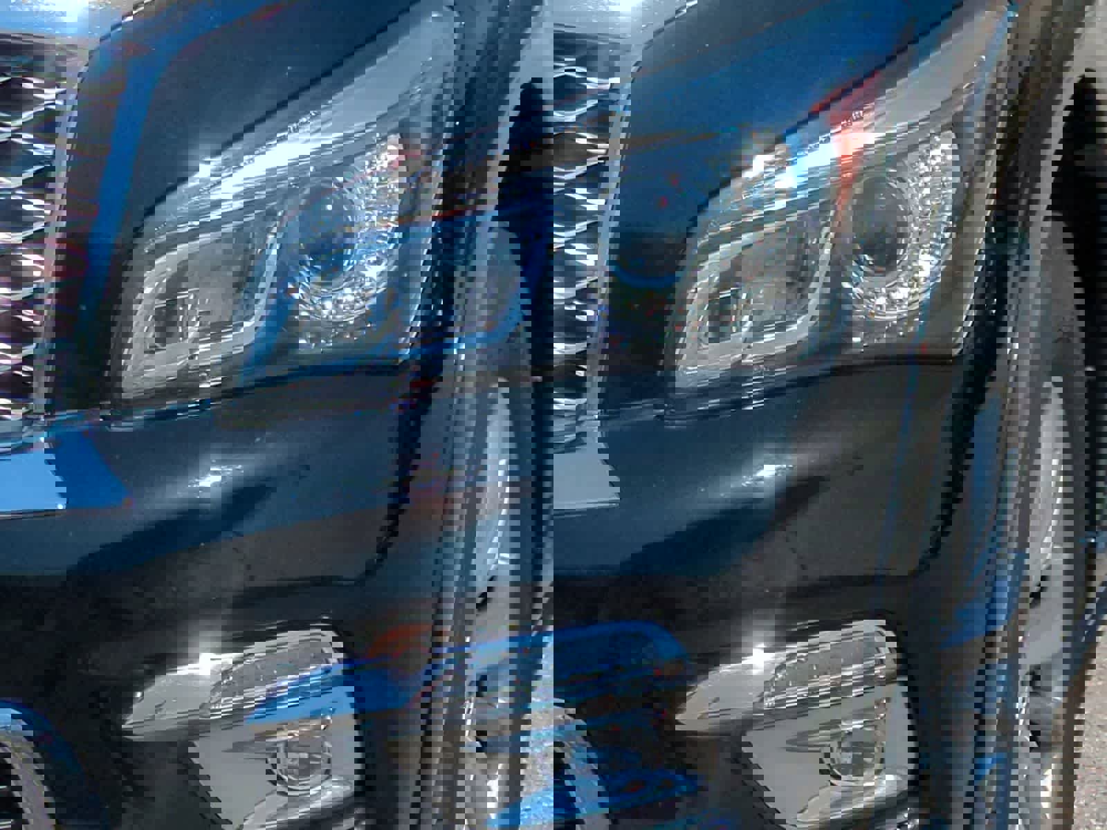 Used 2016 INFINITI QX80 4WD w/ Driver's Assistance Package image 11