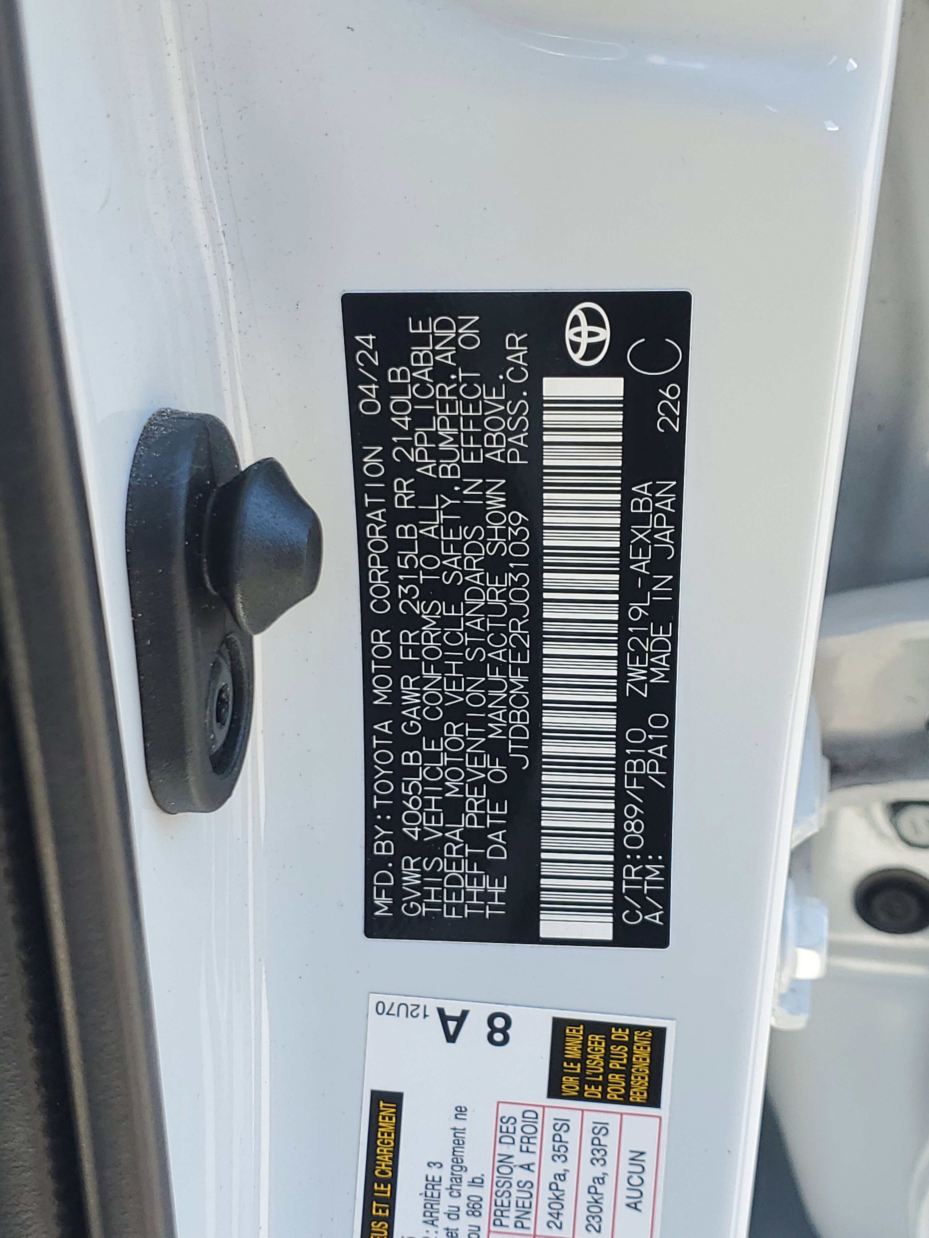 Certified 2024 Toyota Corolla LE FWD image 29