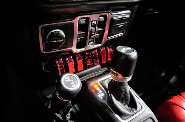 Used 2018 Jeep Wrangler Unlimited Sport S image 12