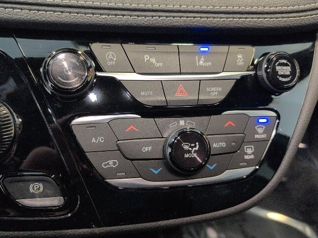 New 2026 Chrysler Pacifica Select image 20