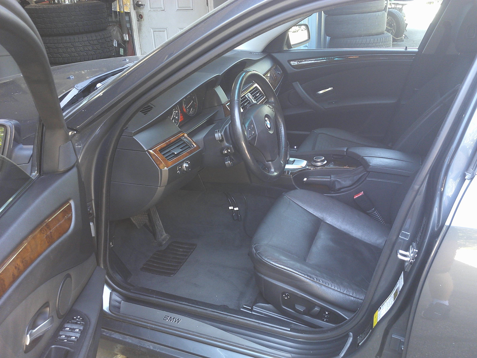 Used 2008 BMW 528xi Sedan AWD/4WD image 10
