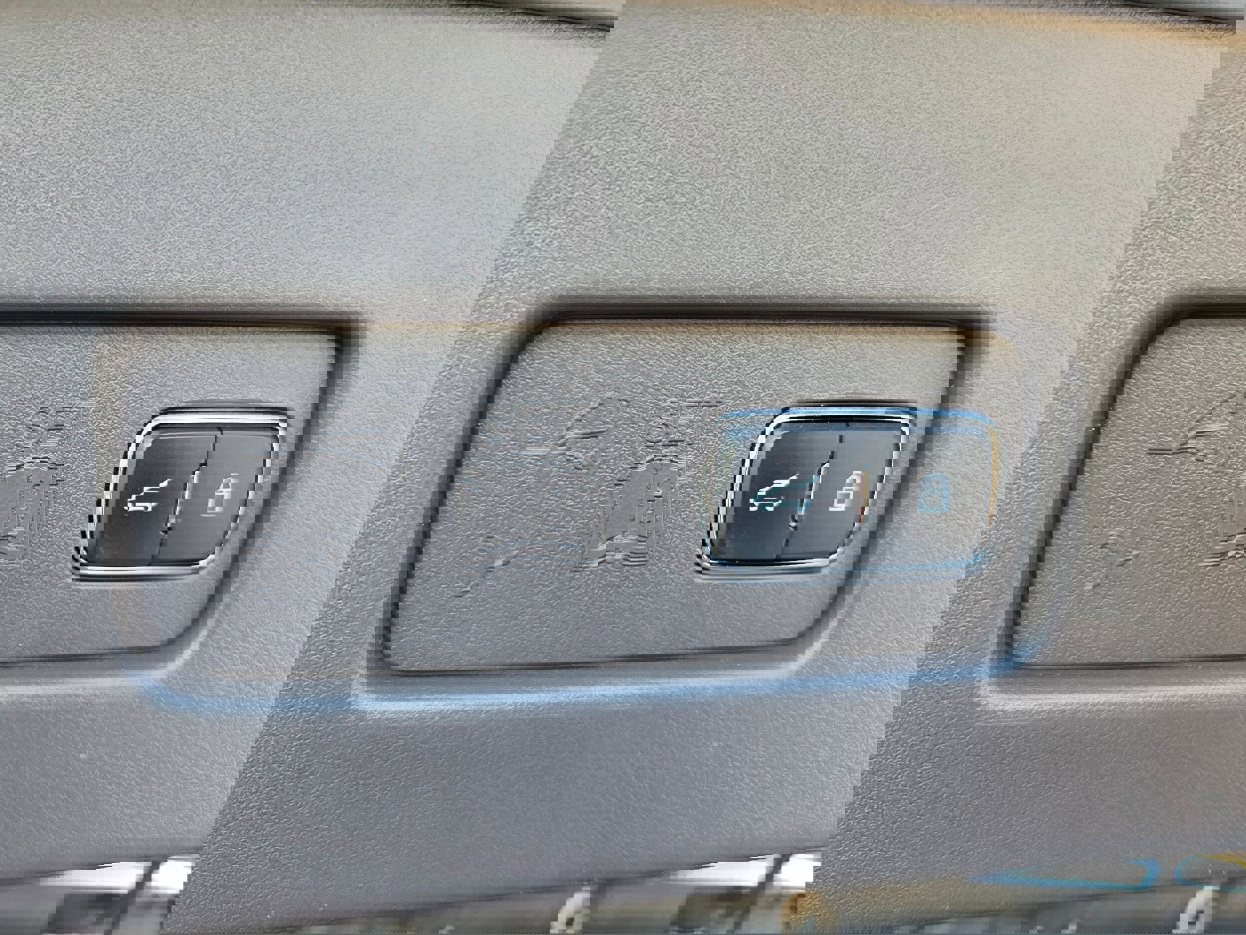 Used 2020 Lincoln Aviator Reserve w/ Elements Package Plus image 16