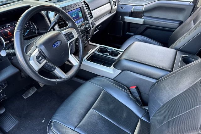 Used 2020 Ford F350 Lariat image 10
