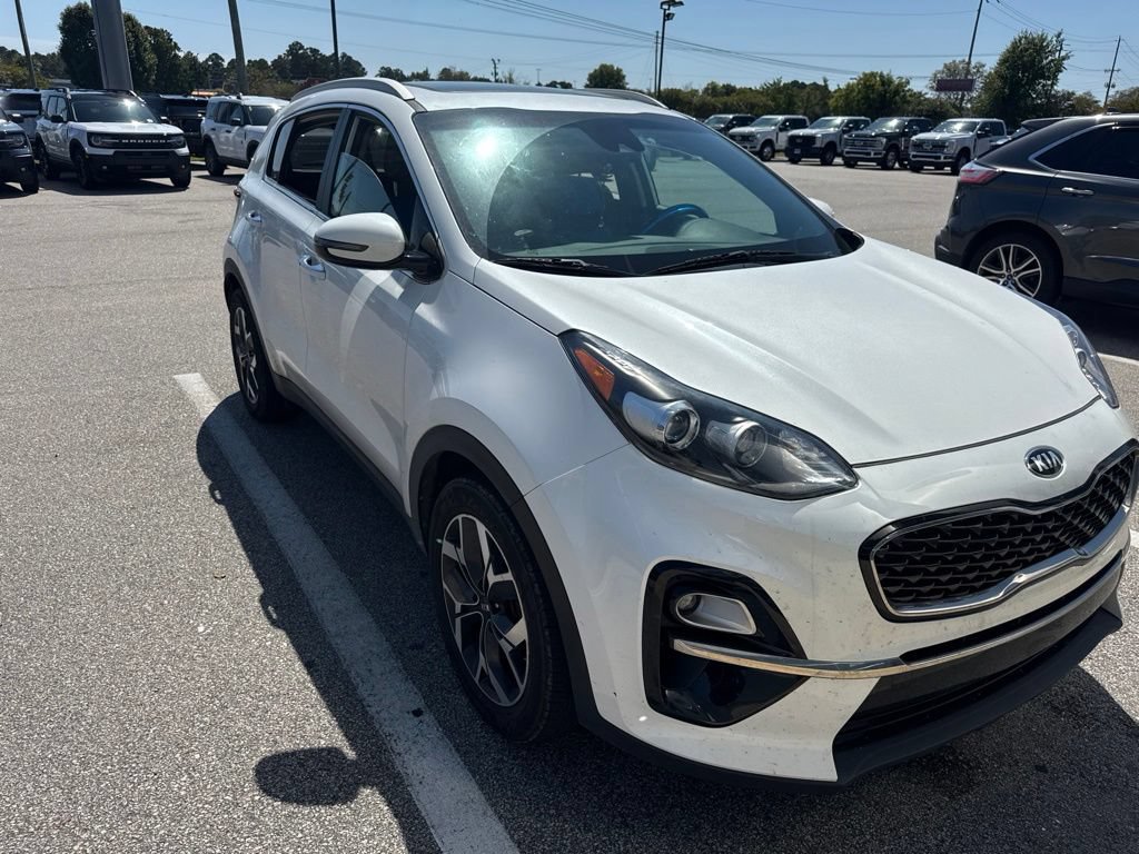 Used 2020 Kia Sportage EX FWD image 1