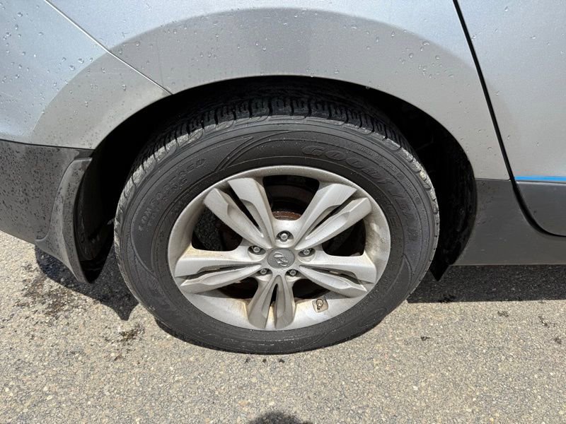 Used 2012 Hyundai Tucson GLS FWD image 14