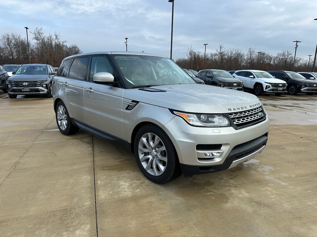 Used 2017 Land Rover Range Rover Sport HSE image 3