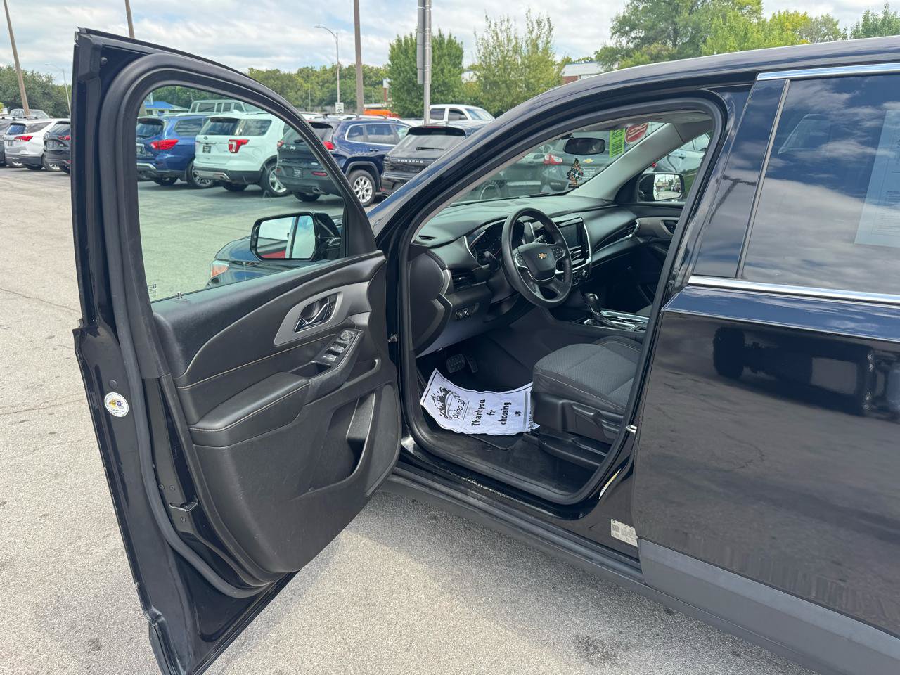 Used 2018 Chevrolet Traverse LS FWD image 16