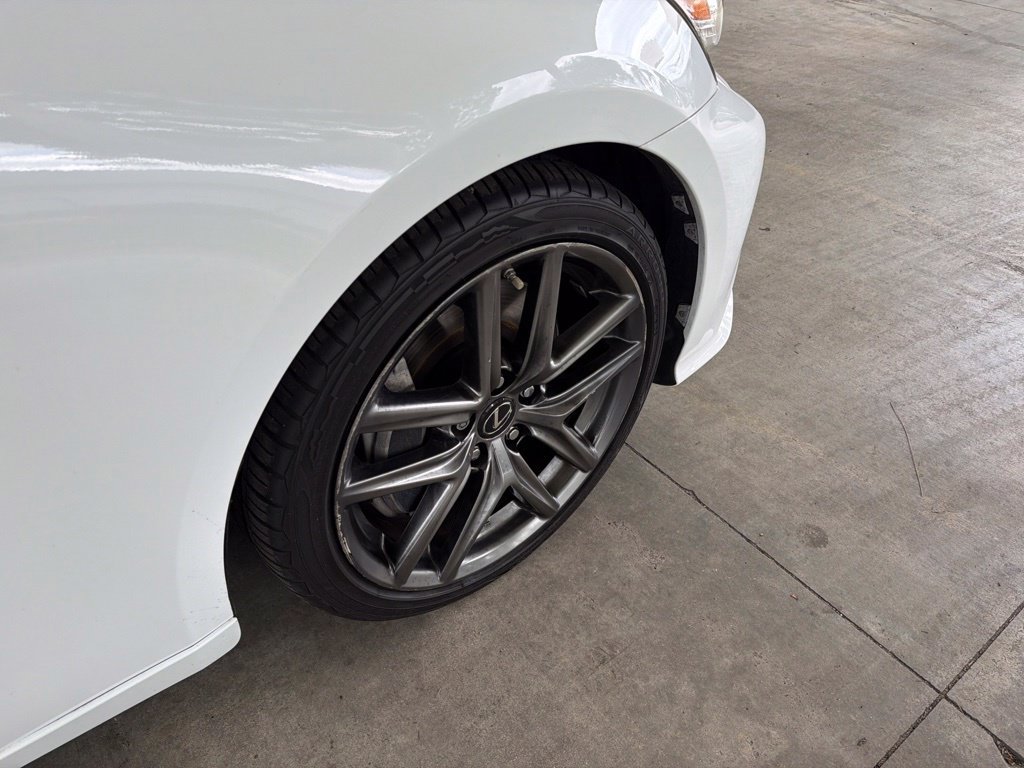Used 2016 Lexus IS 200t w/ F Sport Package RWD image 24