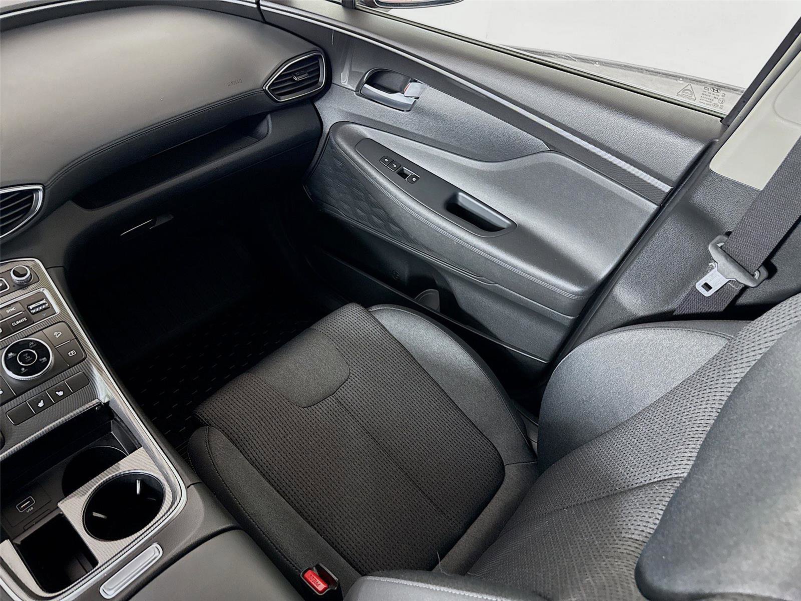 Used 2023 Hyundai Santa Fe SEL image 30