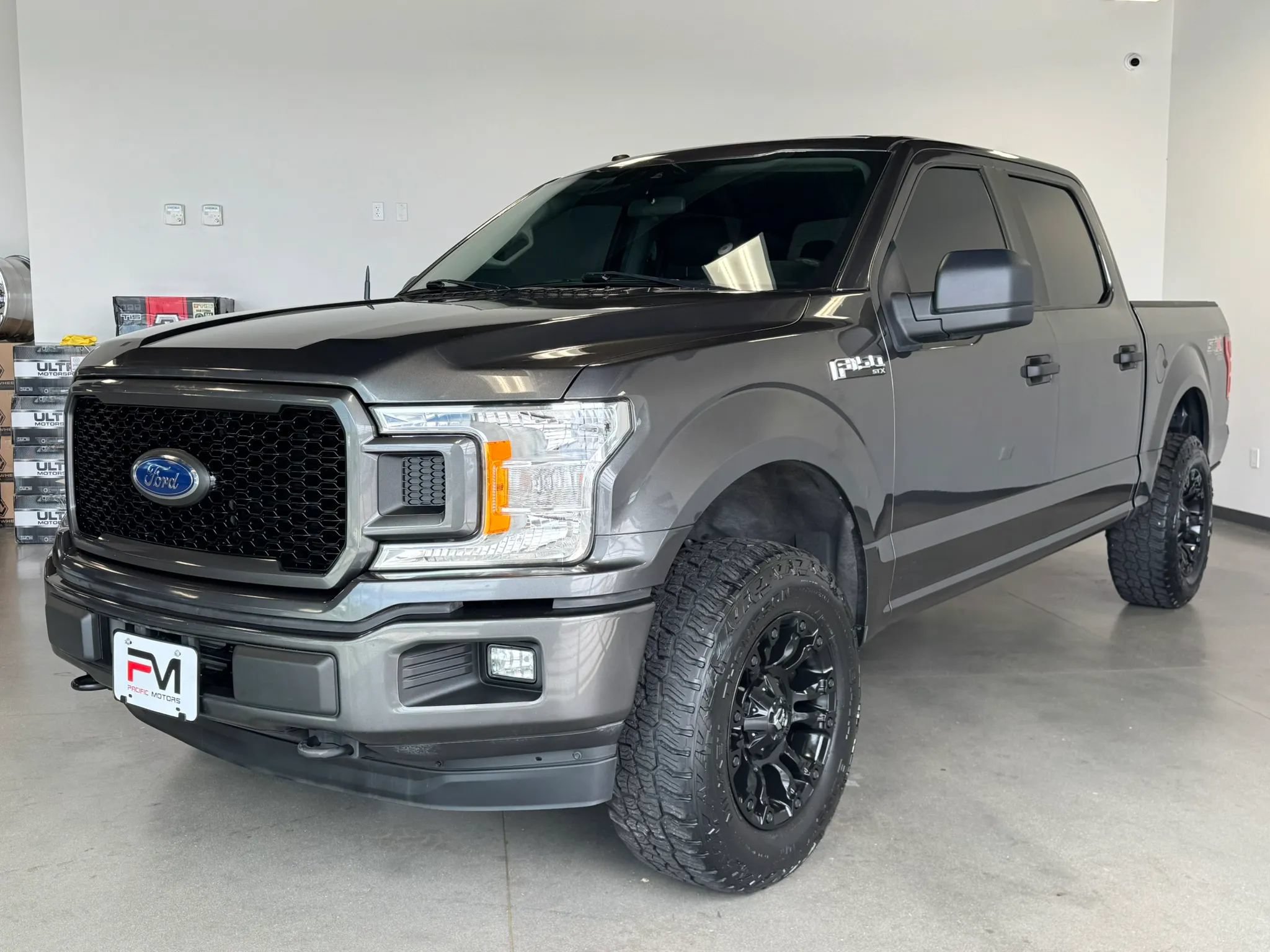Used 2019 Ford F150 XL w/ Equipment Group 101A Mid AWD/4WD image 3