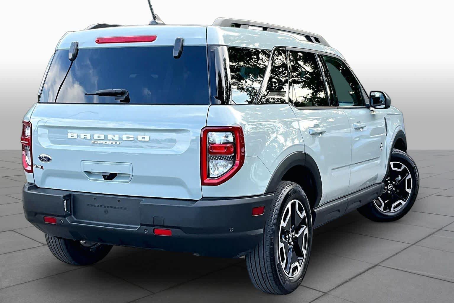 Used 2023 Ford Bronco Sport Outer Banks AWD/4WD image 25