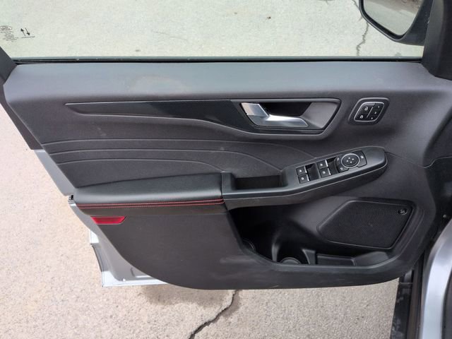 Certified 2023 Ford Escape ST-Line Select w/ Tech Pack #2 image 6