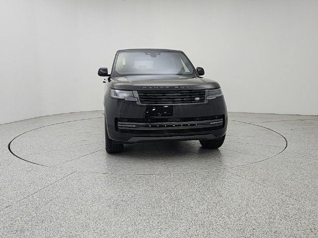 New 2026 Land Rover Range Rover Long Wheelbase SE AWD/4WD image 2