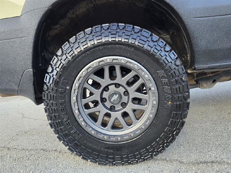 Used 2005 Lexus GX 470 image 15