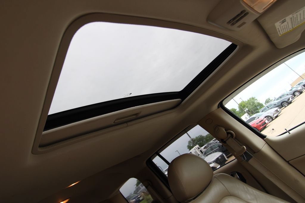 Used 2009 Chevrolet HHR LT FWD image 11