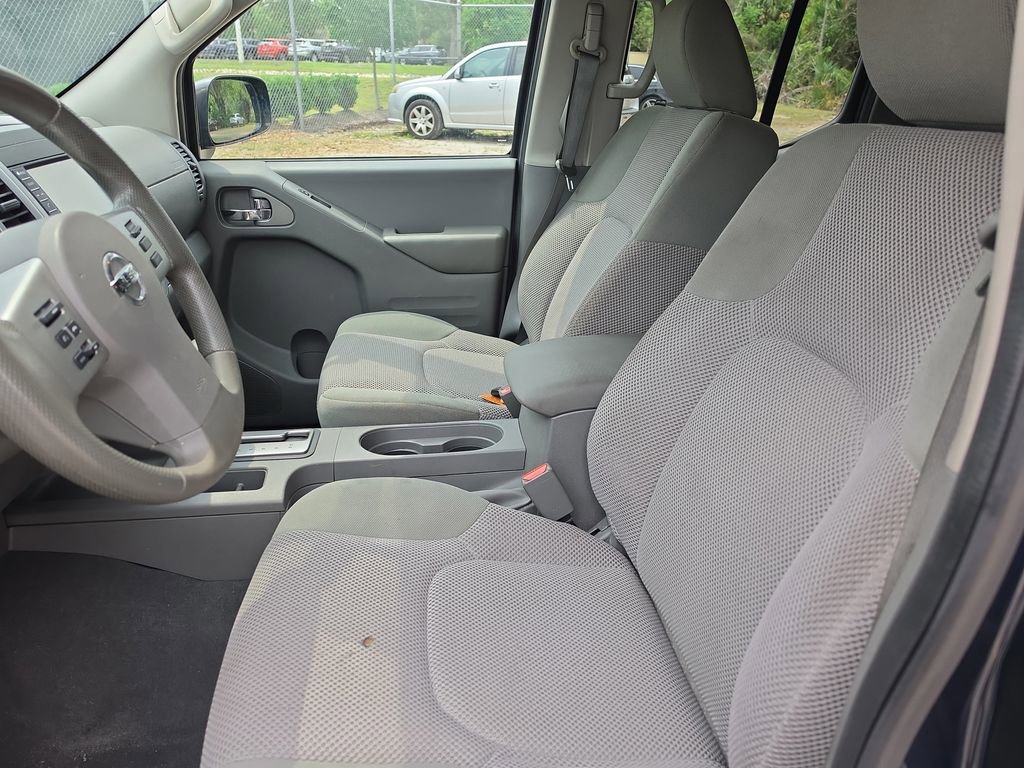 Used 2019 Nissan Frontier SV AWD/4WD image 16