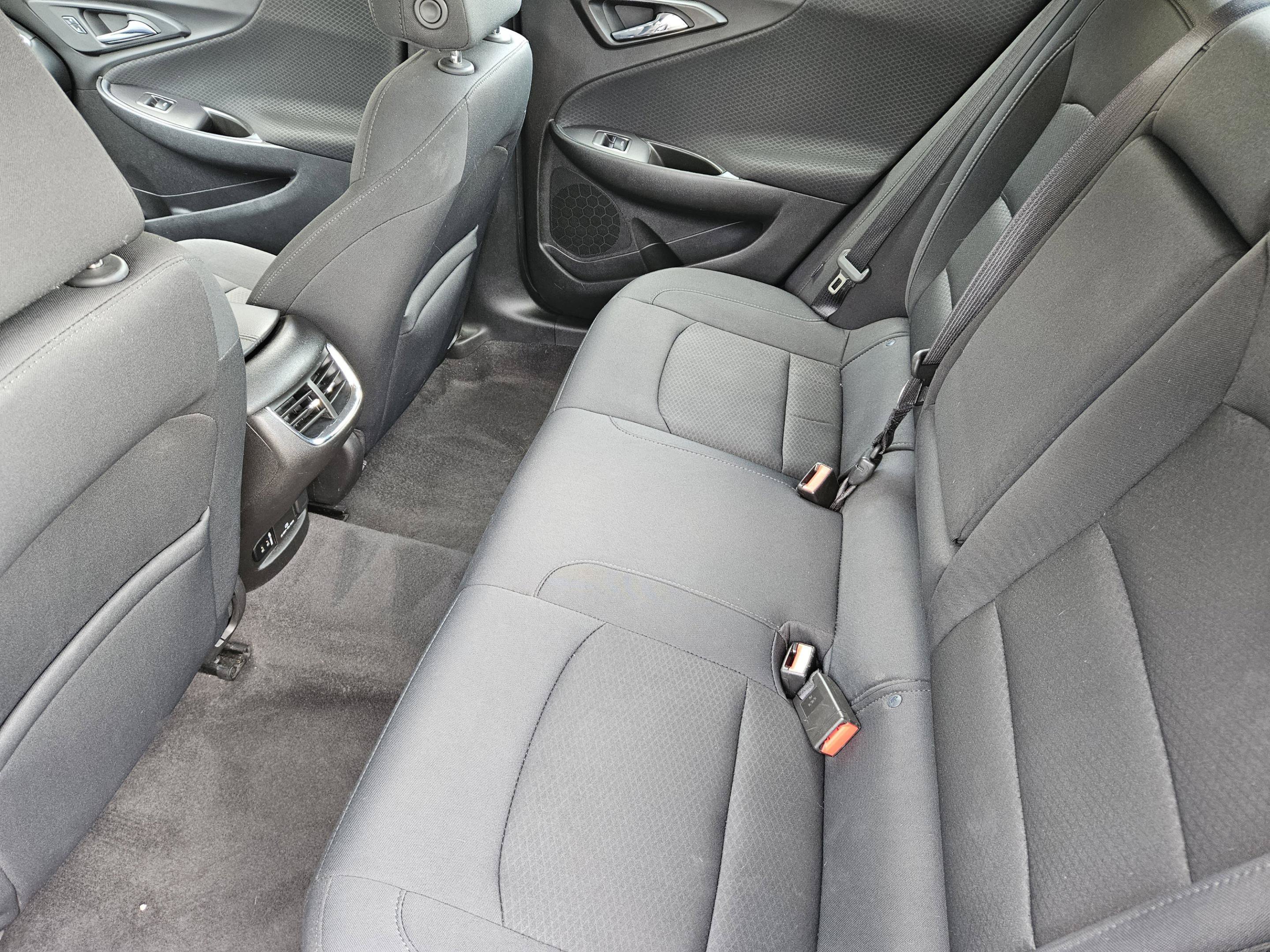Used 2016 Chevrolet Malibu LT FWD image 27