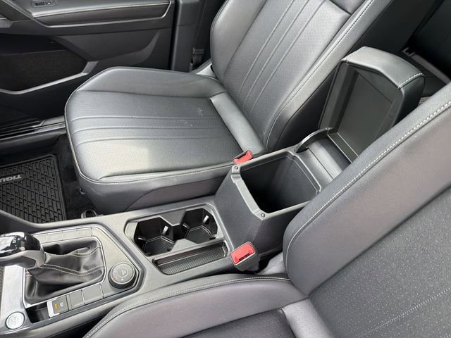 Used 2023 Volkswagen Tiguan SE R-Line AWD/4WD image 22