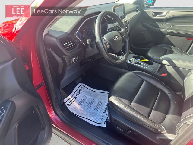 Used 2021 Ford Escape SEL w/ Technology Package image 15