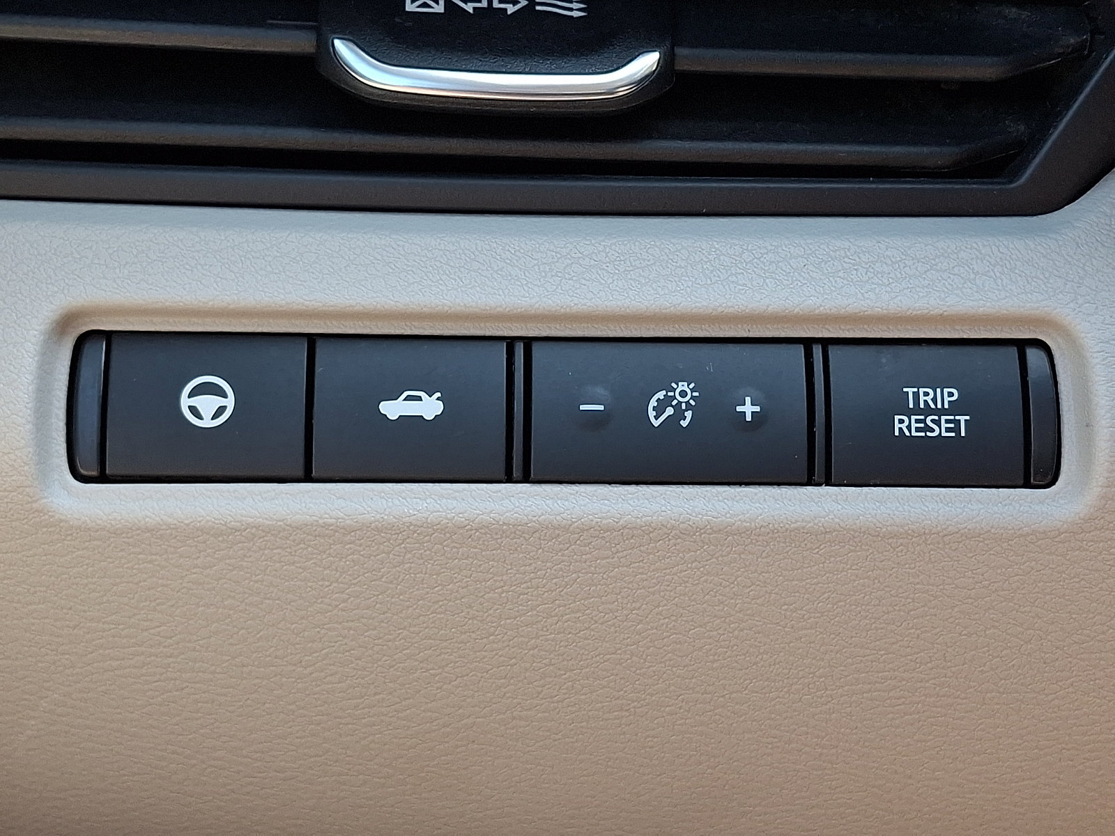 Certified 2023 Nissan Altima 2.5 SL FWD image 25