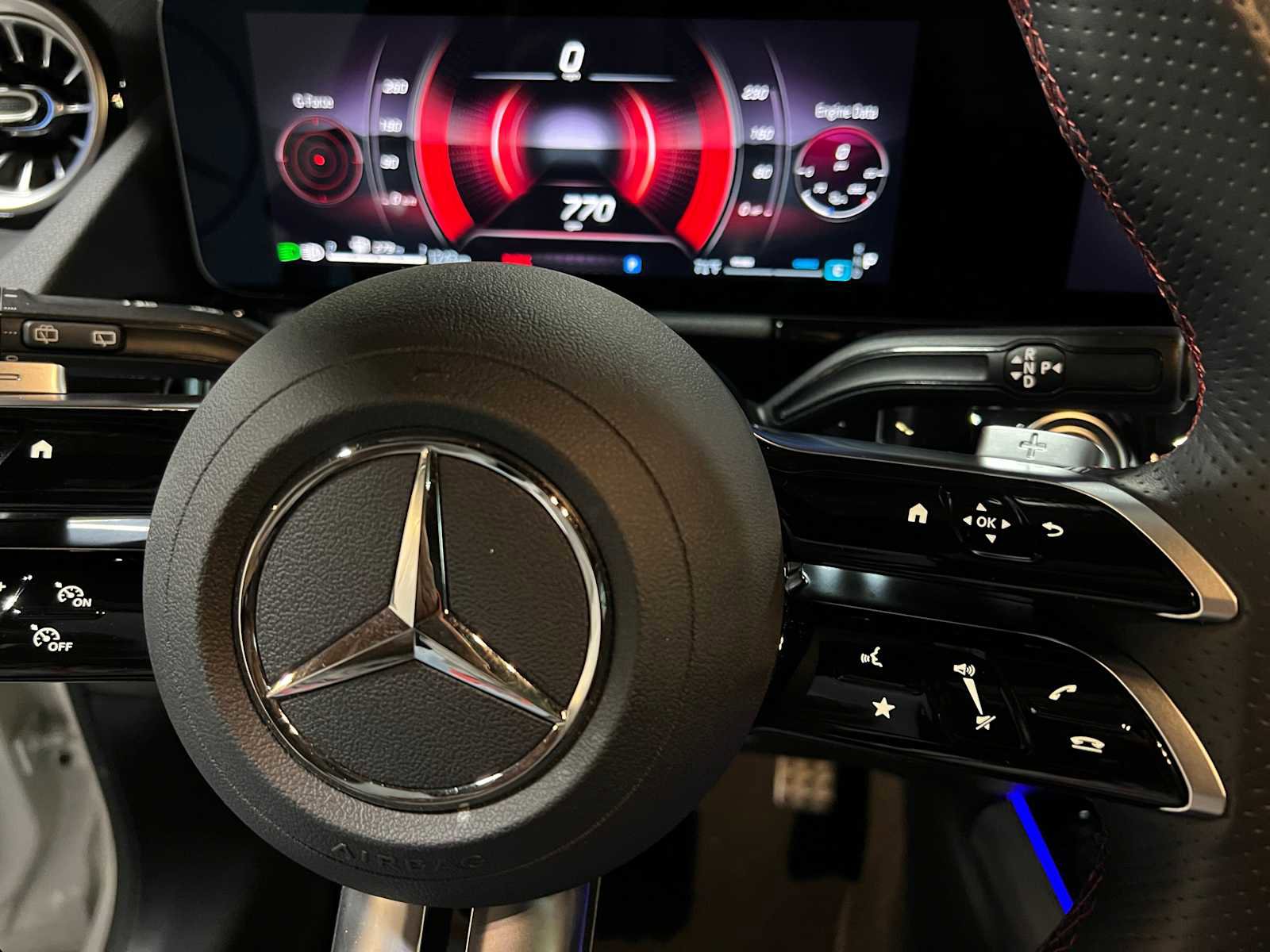 Certified 2025 Mercedes-Benz GLA 250 4MATIC image 24