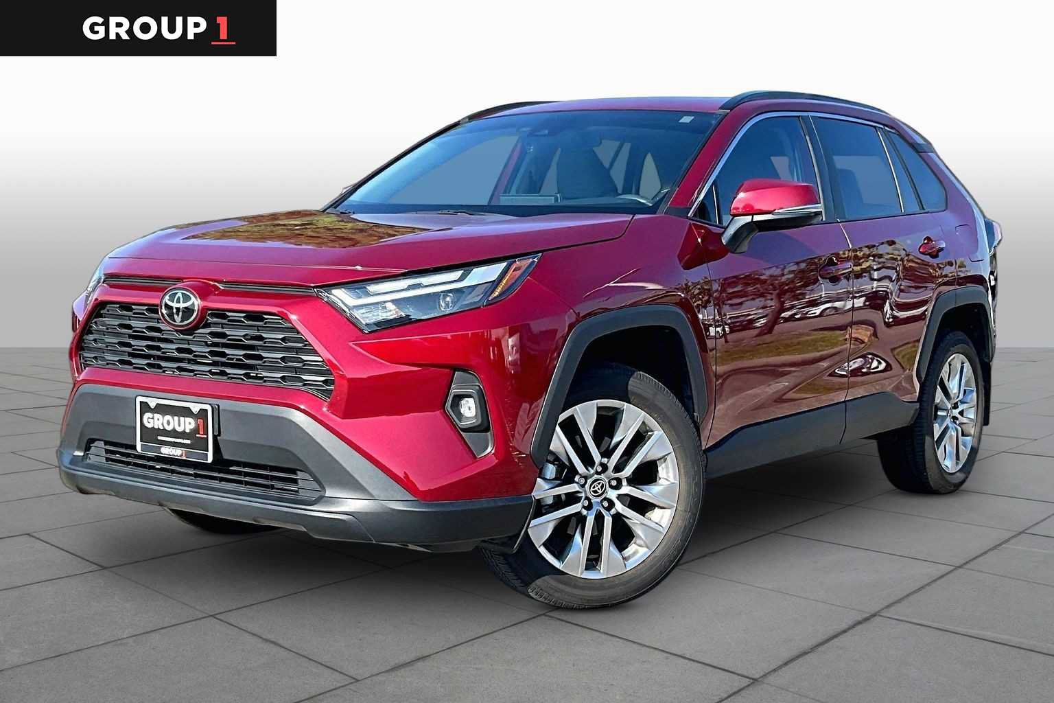 Used 2024 Toyota RAV4 XLE Premium FWD image 1