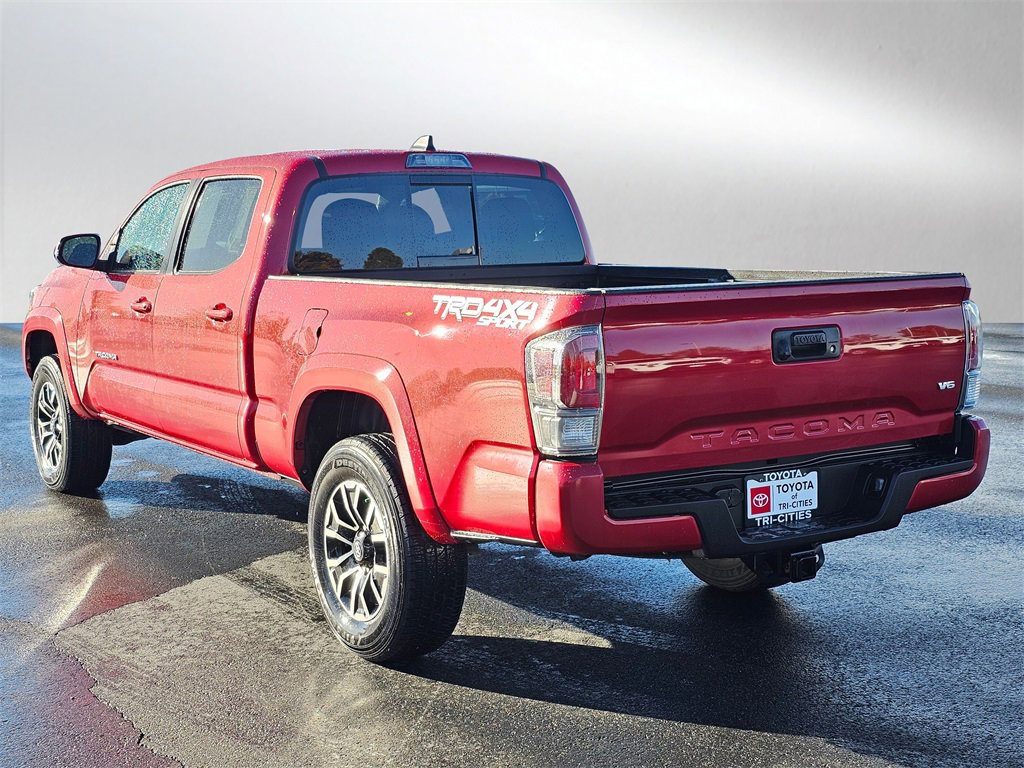 Used 2023 Toyota Tacoma TRD Sport image 3