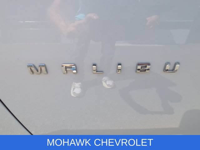 Used 2022 Chevrolet Malibu LT FWD image 32