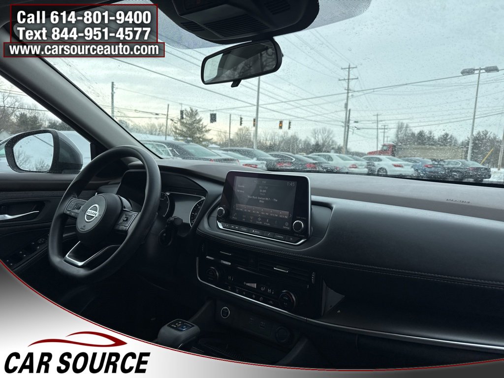 Used 2021 Nissan Rogue SV image 35