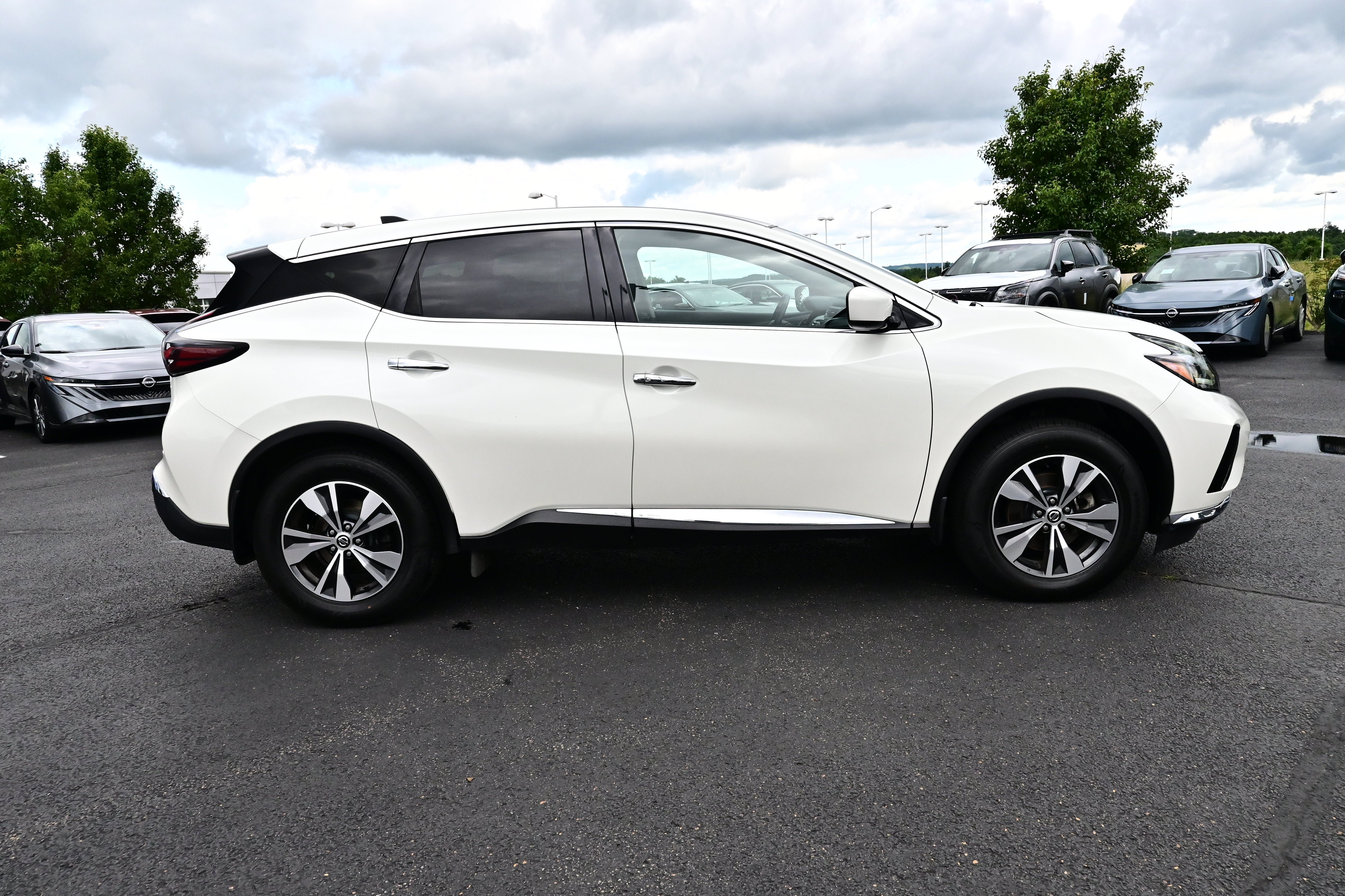 Used 2022 Nissan Murano S AWD/4WD image 5