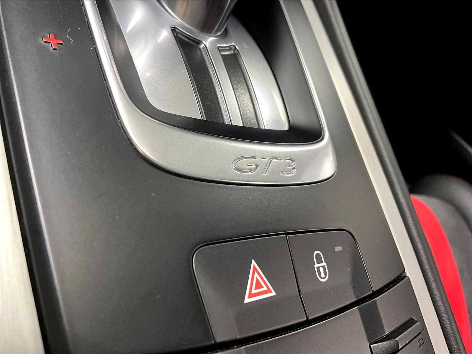 Used 2018 Porsche 911 GT3 image 40