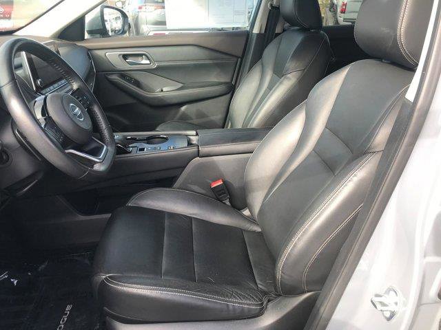 Used 2021 Nissan Rogue SL image 10