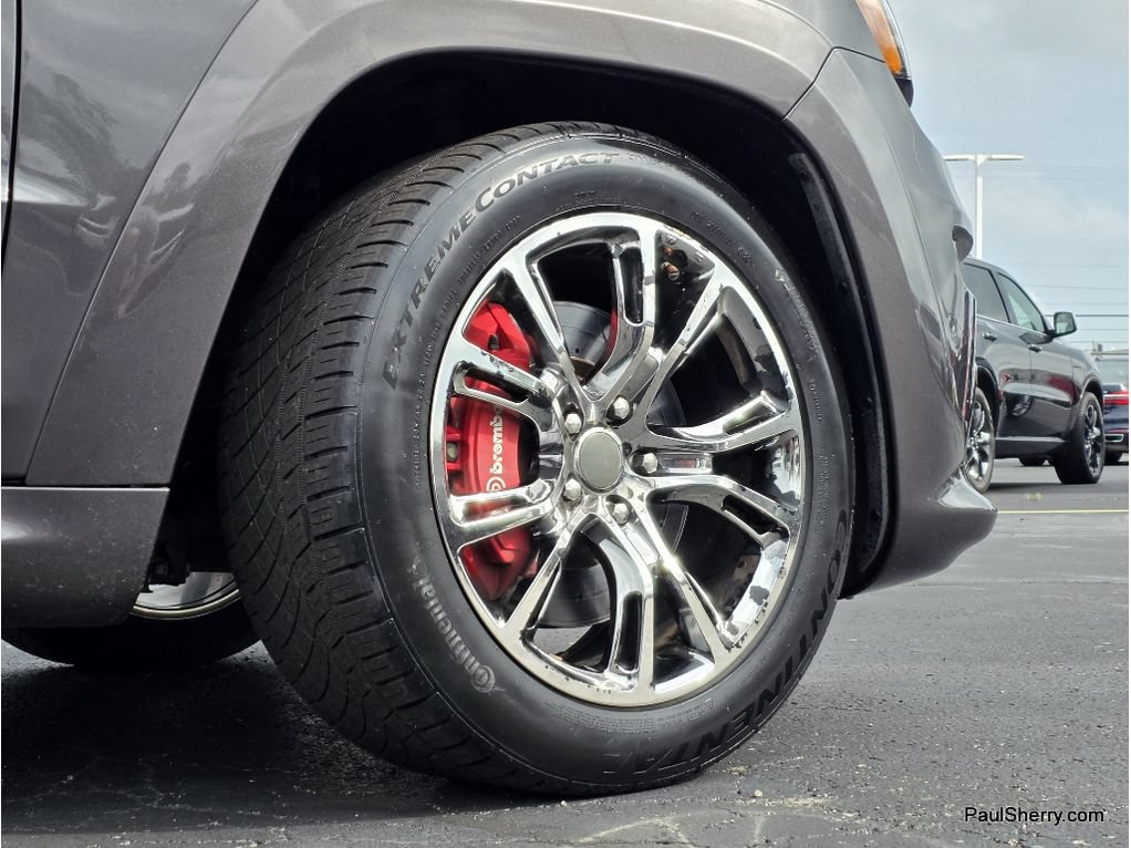 Used 2015 Jeep Grand Cherokee SRT AWD/4WD image 12