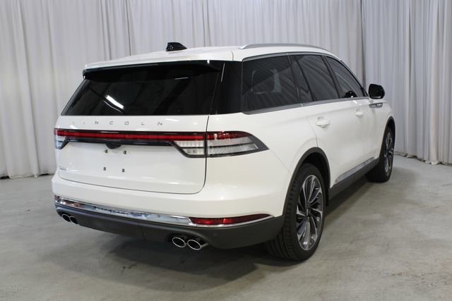 New 2026 Lincoln Aviator Reserve AWD/4WD image 24
