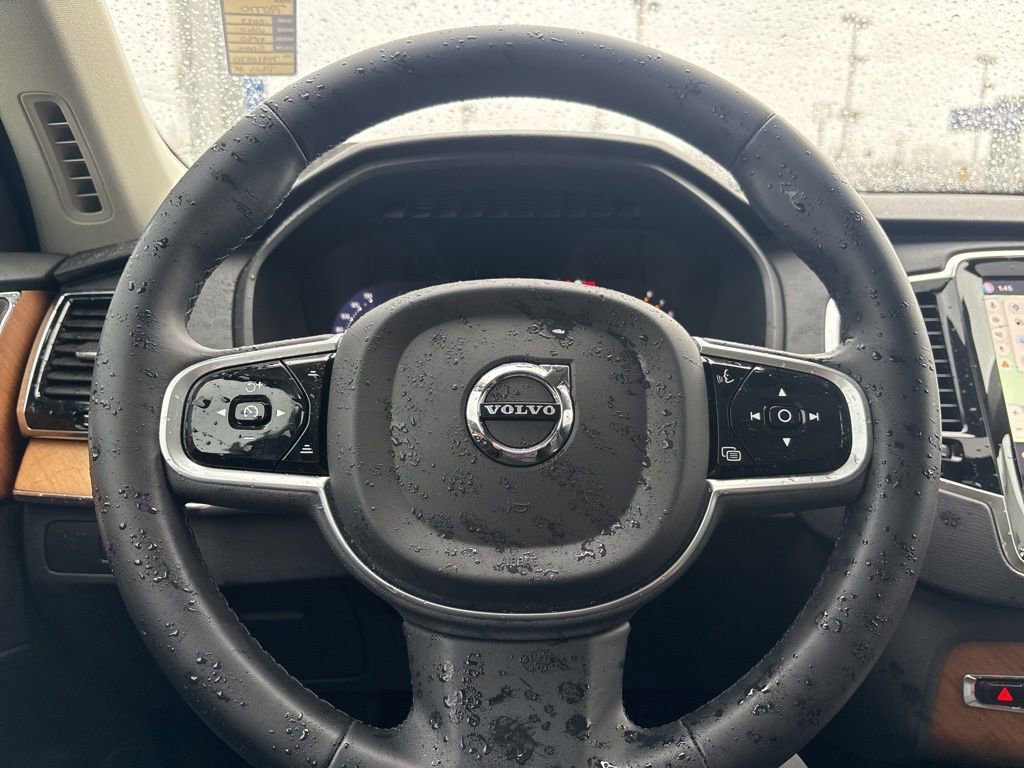 Certified 2023 Volvo XC90 B5 Plus image 19