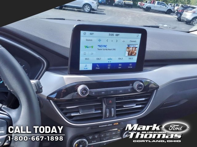 Used 2022 Ford Escape SE w/ Cold Weather Package image 14