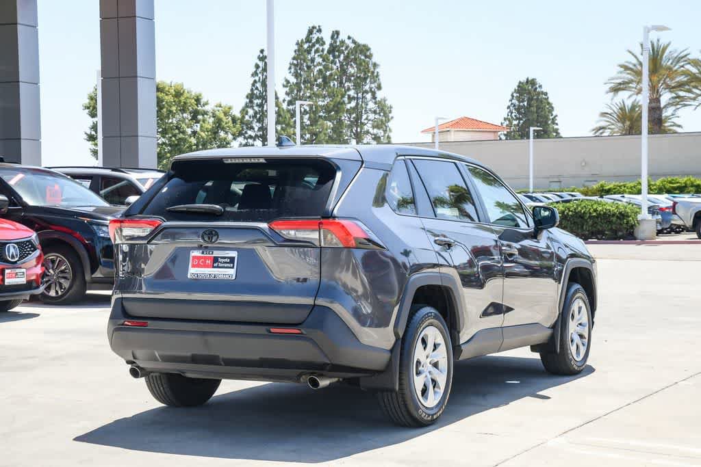 Used 2023 Toyota RAV4 LE FWD image 9