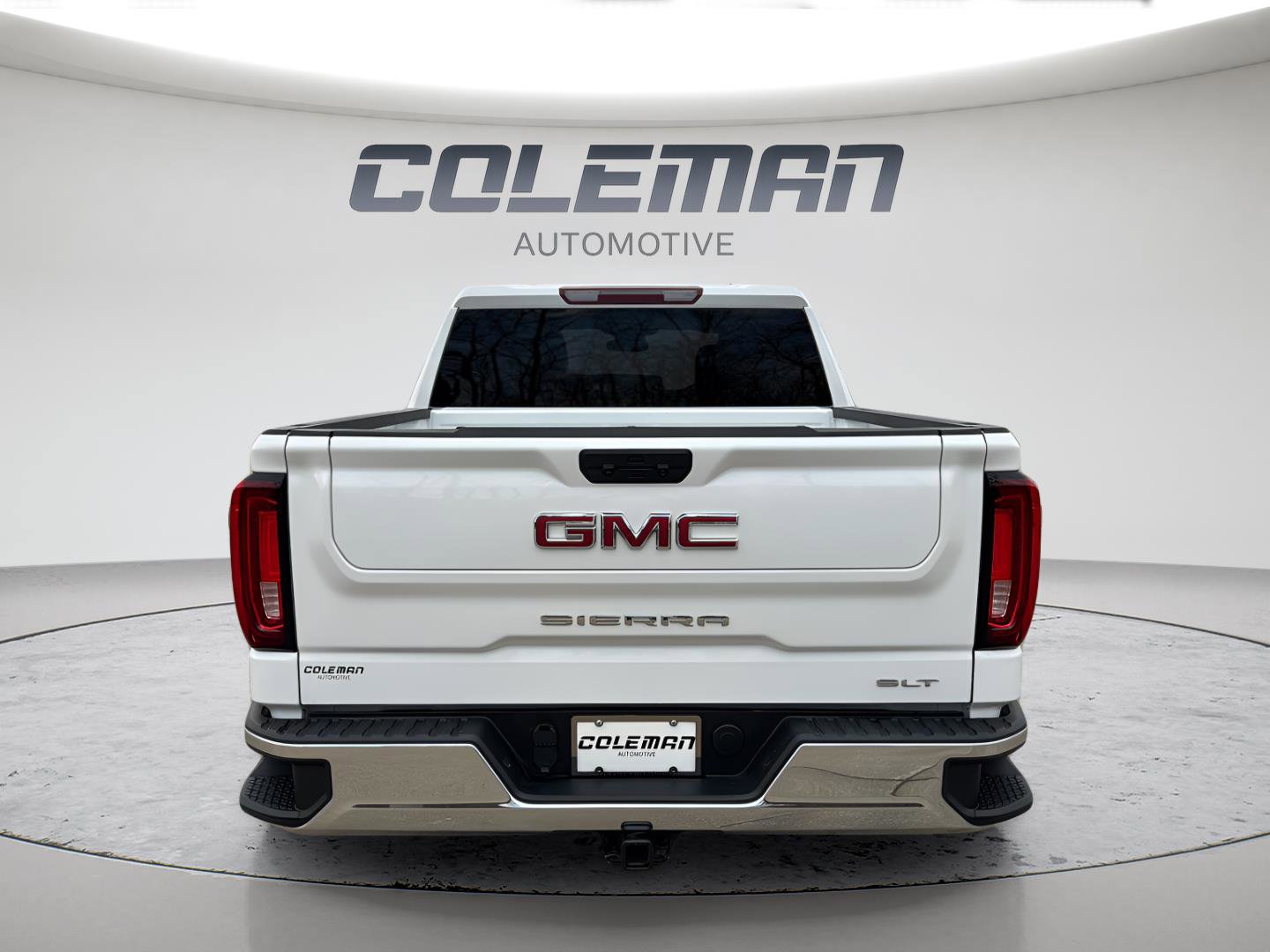 Used 2025 GMC Sierra 1500 SLT image 4