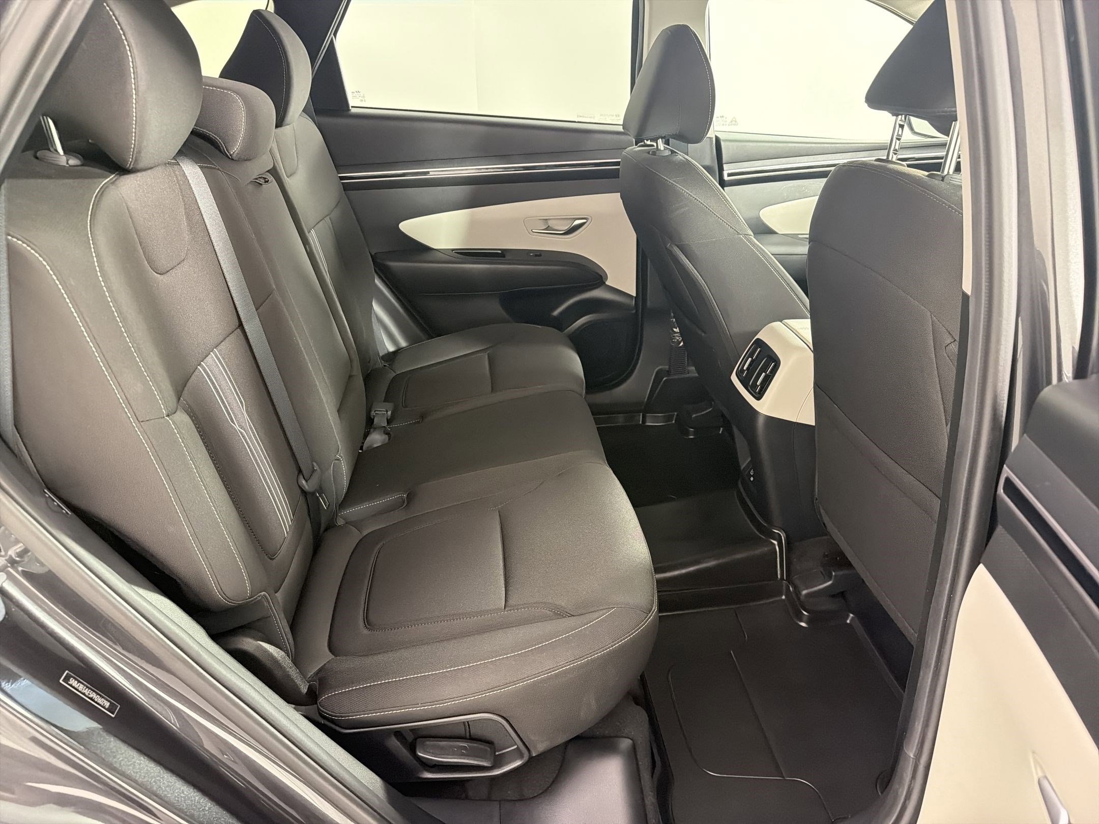 Used 2023 Hyundai Tucson SEL FWD image 28