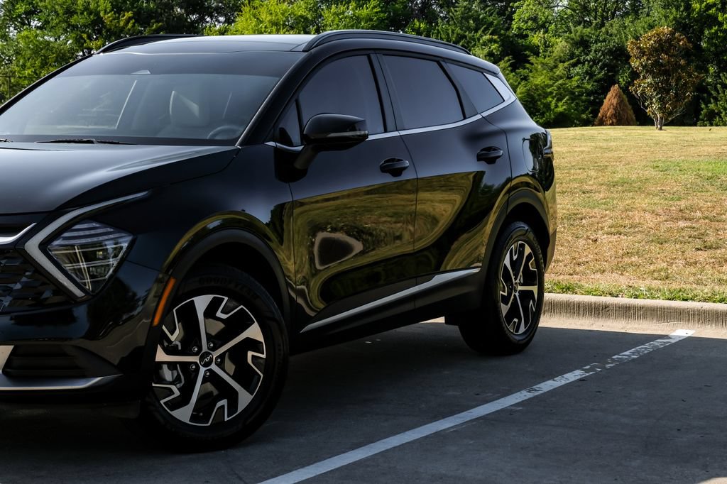 Used 2025 Kia Sportage EX w/ EX Premium Package AWD/4WD image 9